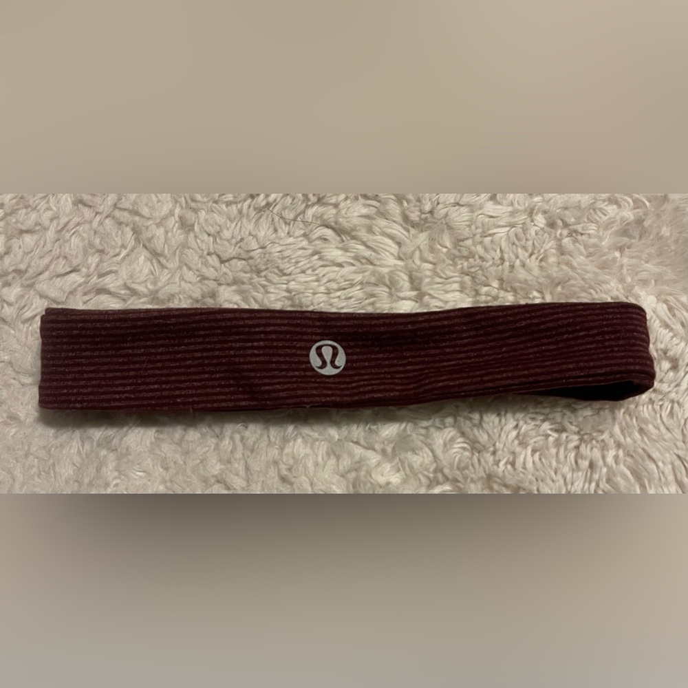 Lululemon Slipless Headband Tonka Stripe Bordeaux Drama